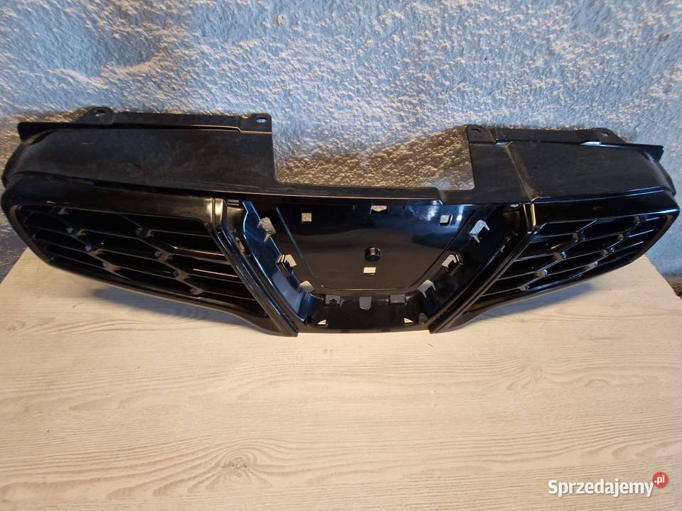 Grill atrapa Nissan Qashqai J10 lift Kwilcz