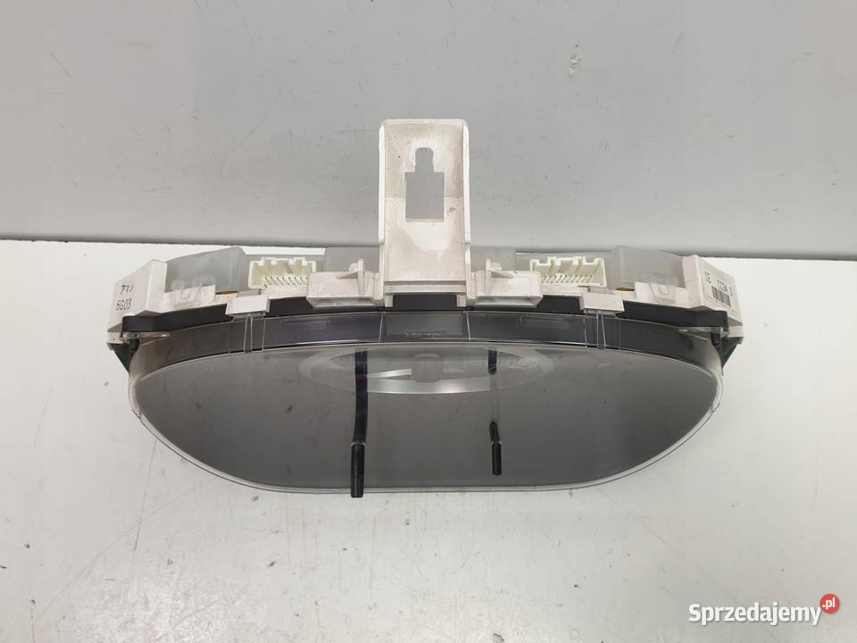 Mazda 5 I 20 CITD LICZNIK ZEGARY C23555430 osobowe