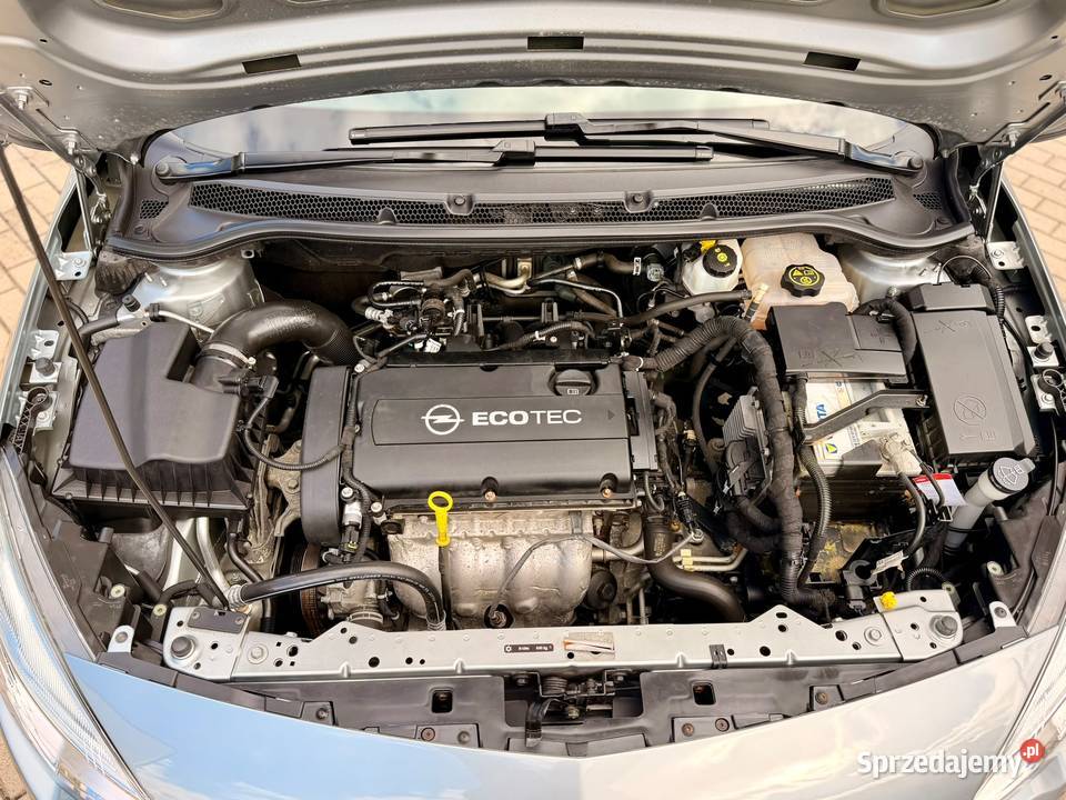 Opel Astra 16 benzyna moc 115 lakier metallic Zgorzelec