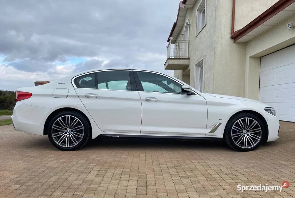 BMW Seria 5 530e iPerformance Mpakiet Plugin Motoryzacja