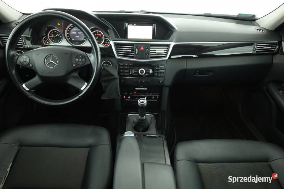 Mercedes E E 220 CDI szary Piaseczno