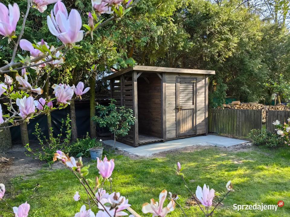 domek narzędziowy ogrodowy z drewutnia drewutnia
