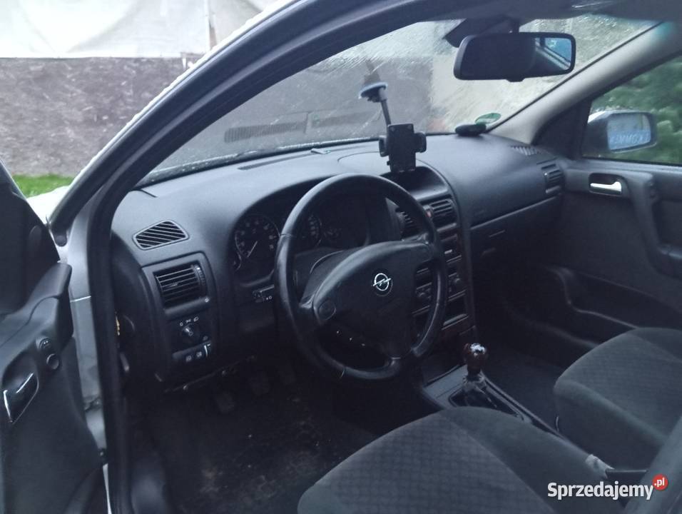 OPEL ASTRA 16 benzyna 8v kombi el szyby Xenon Rok produkcji 2002 Dębno