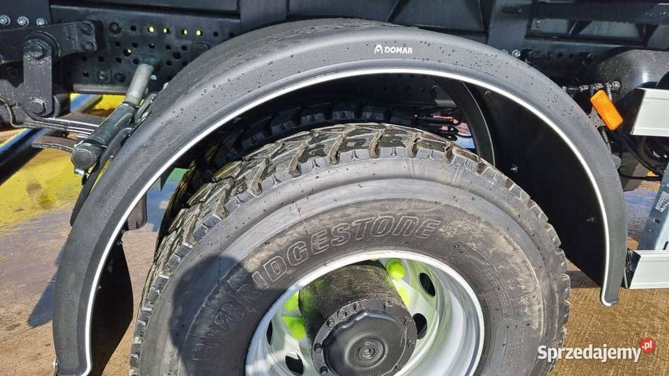 Mercedes Arocs 1824 4x4 Wywrotka Piaskarka Pług