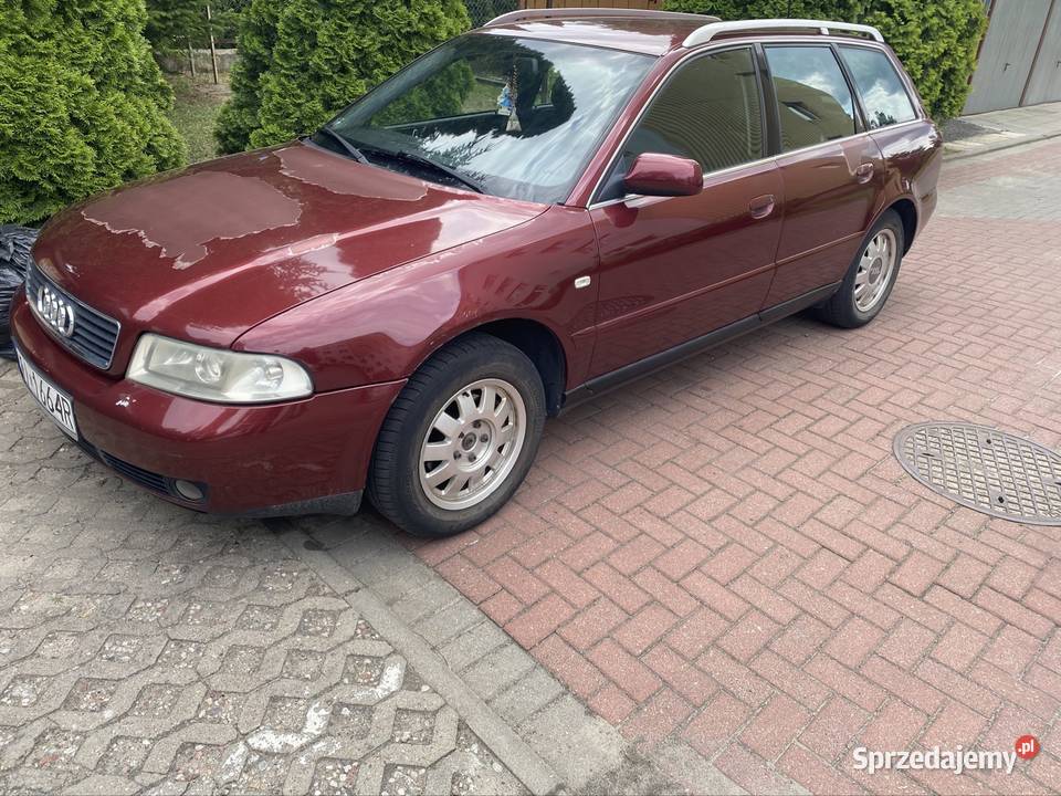 Audi A4B5 avant 18 125 manualna Biała Podlaska