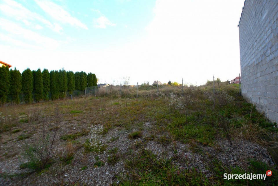 Grunt 1030m2 Górno