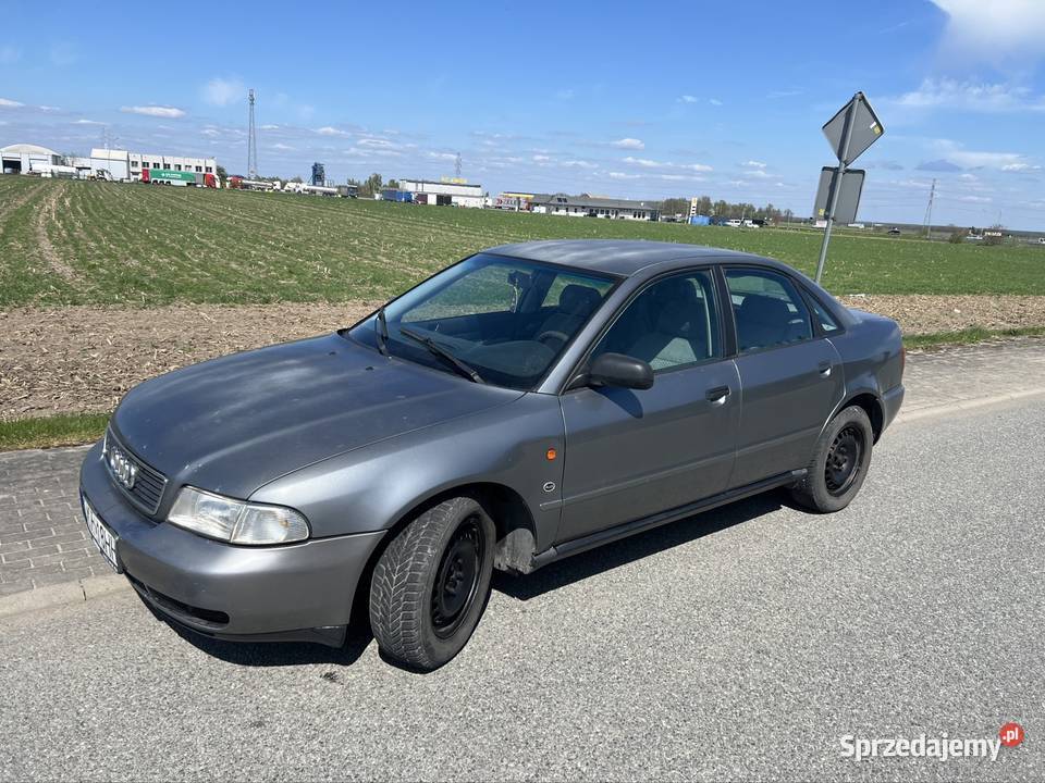 Sprzedam samochód Marki Audi A4 B5 Benzyna Klima gniazdo AUX Rogów Opolski