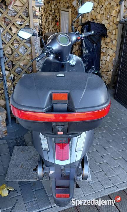 Motocykl elektryczny Emio Toro skuter Mosty