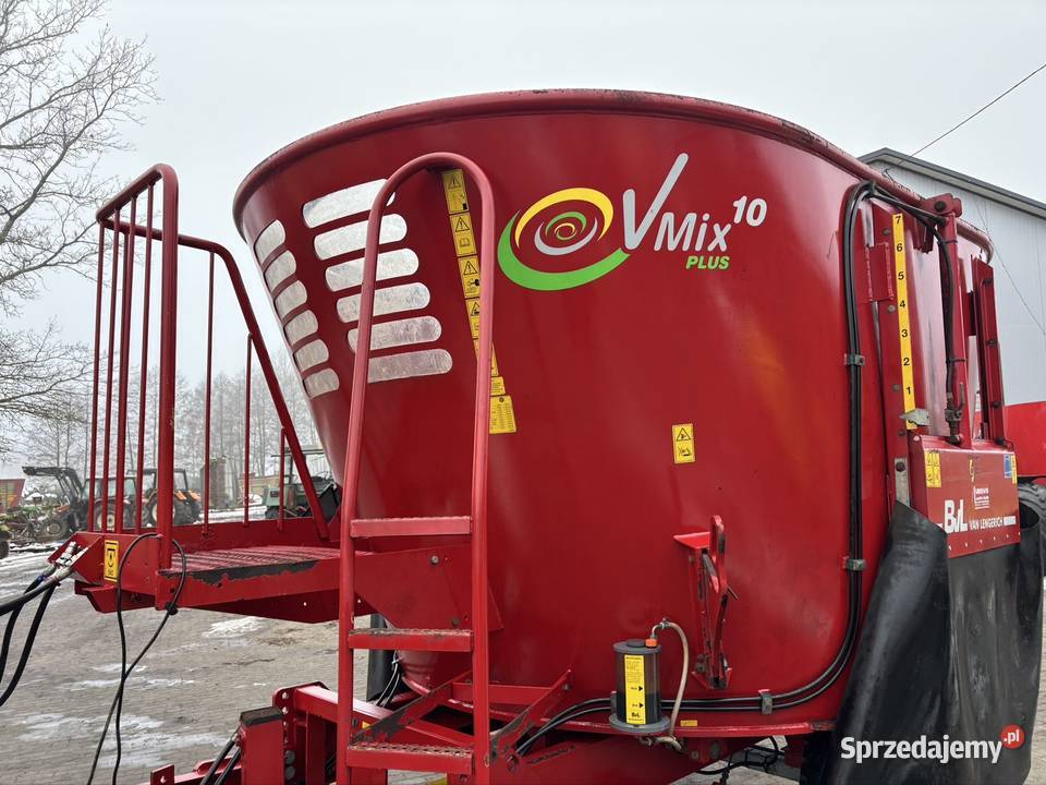 Paszowóz BVL Vmix 10m3 plus wóz paszowy 2011 r nieuszkodzony Myszyniec