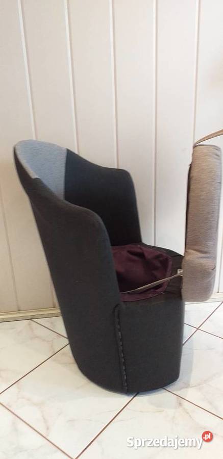 Pufy z oparciem Boss wielkopolskie