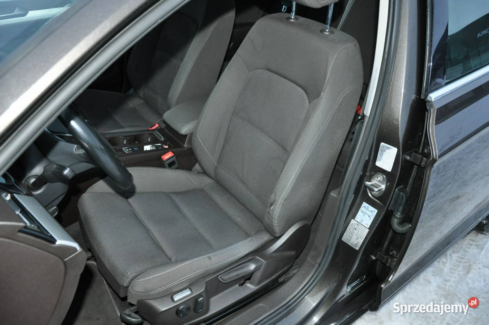 Volkswagen Passat 18TSI 180 Manual6G Comfortline Rok produkcji 2015 Stalowa Wola