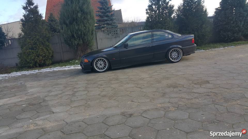 Sprzedam BMW e36 coupe 140KM BMW