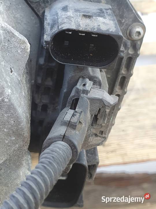 Volvo V40 II MAGLOWNICA przekładnia kierownicza