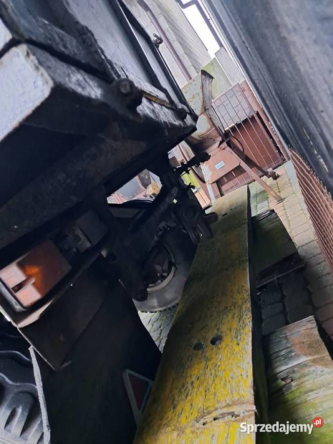 Przyczepa sztywna kaczuszka nie wywrotka Krzymów