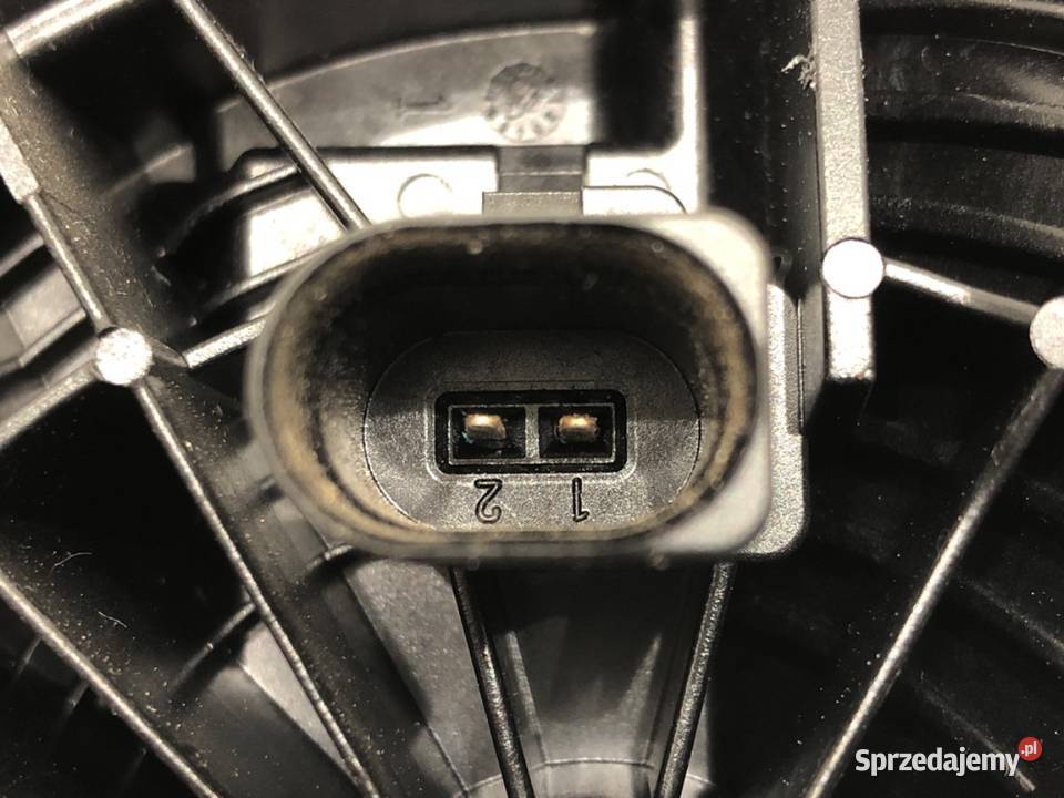 KLAMKA KLAPY TYŁ VW GOLF VII Kombi podkarpackie