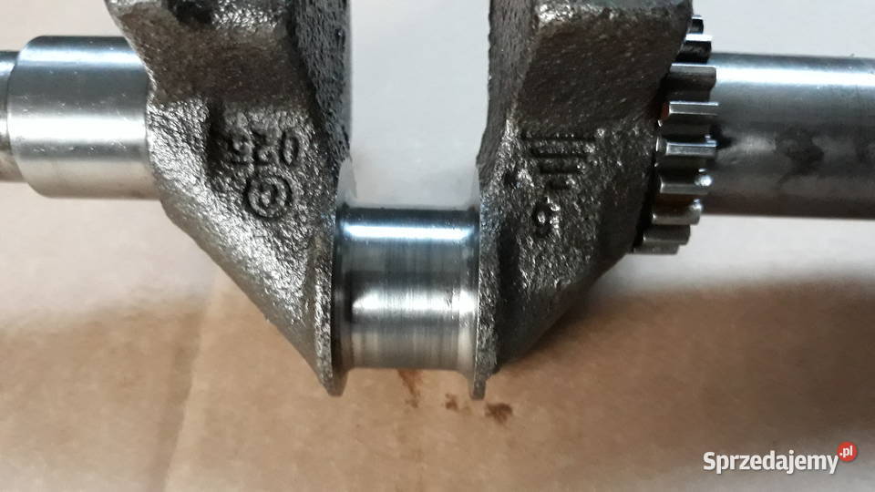 Kosiarka spalinowa wał korbowy Bukownica