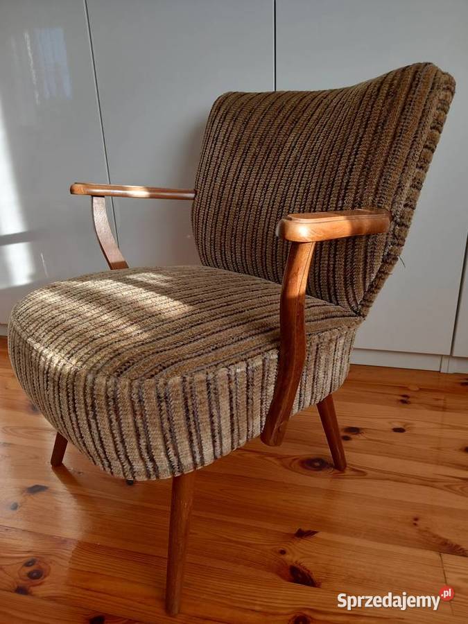 Stare fotele z podłokietnikami PRL vintage wielkopolskie Rawicz