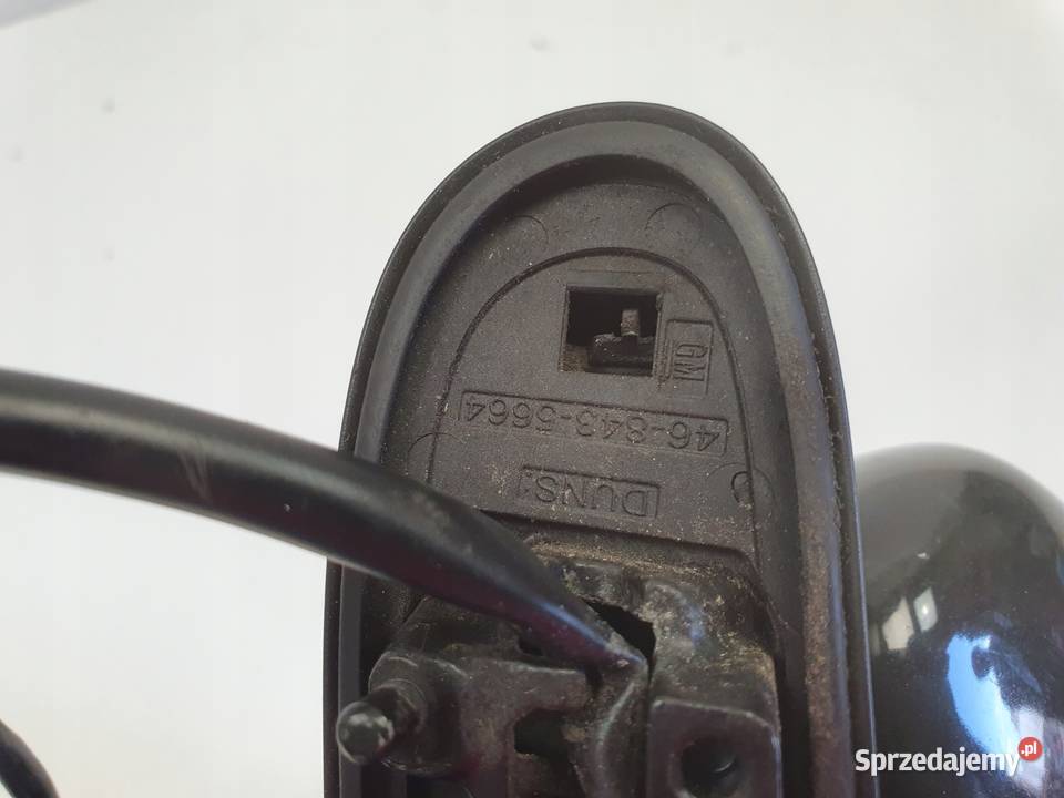 LUSTERKO PRAWE Opel Corsa D 0614r PASAŻERA 3 Pin osobowe Rudka