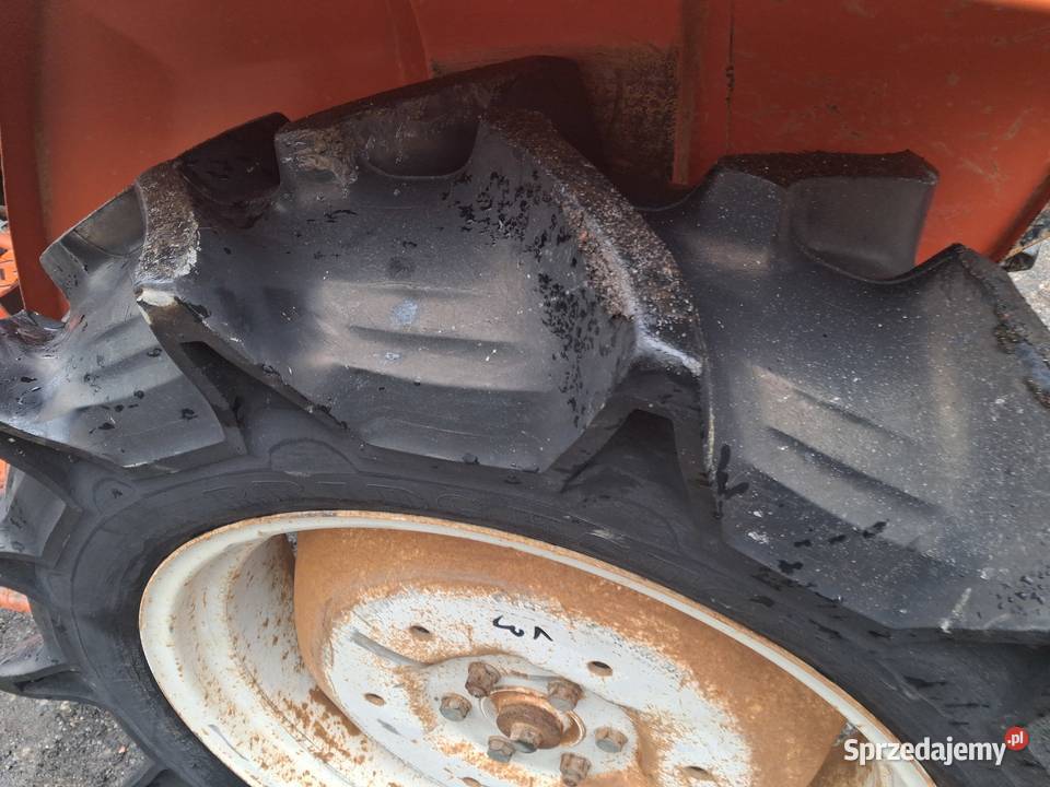 Hinomoto E222 2wd Pozostałe Pozostałe Konary