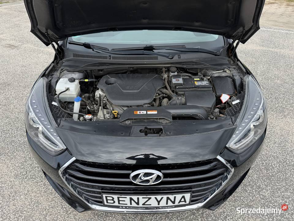 Hyundai i40 16 BENZYNA Klimatronik Nawigacja lakier metallic Konin sprzedam
