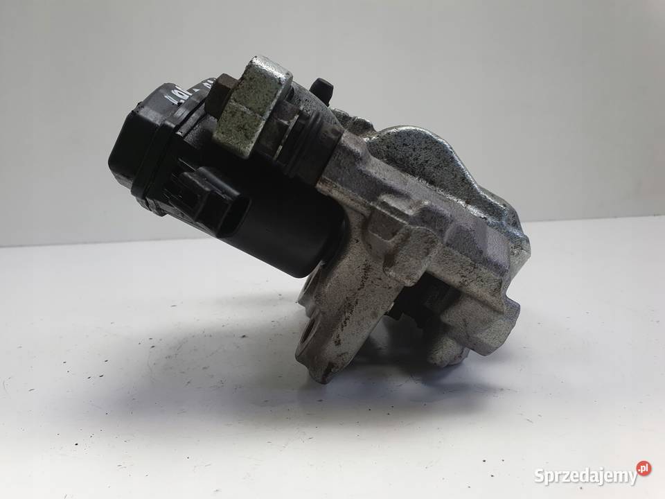 Toyota Yaris IV TYLNY ZACISK HAMULCOWY prawy tył osobowe Nawigacje fabryczne Rudka sprzedam