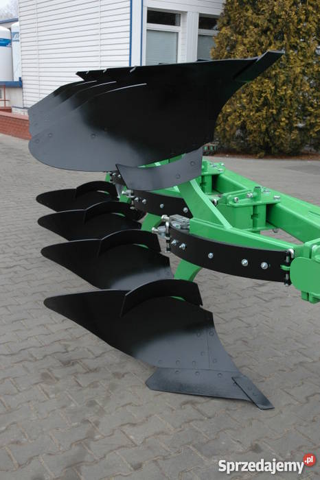Pług pługi obracalne BOMET Rogóźno