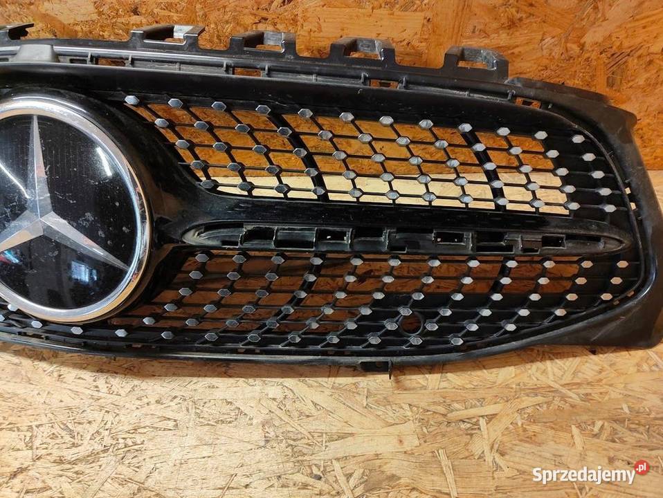 Grill Atrapa Mercedes CLA W118 AMG A1188880000 osobowe Pleszew