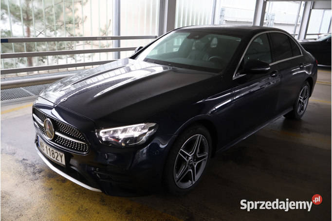 MERCEDESBENZ E 220 D 4MATIC 2023 199300 ccm 200 diesel Klasa E Warszawa