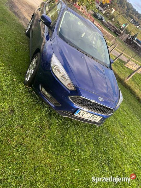 Ford Focus Titanium Mk3 2017 lakier metallic Kluszkowce