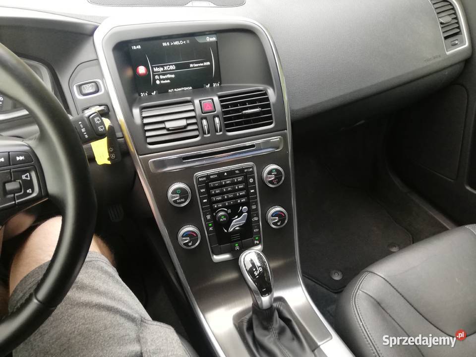 Volvo XC60 D4 LIFT 2015 Diesel 20 190 Automat Sompolno