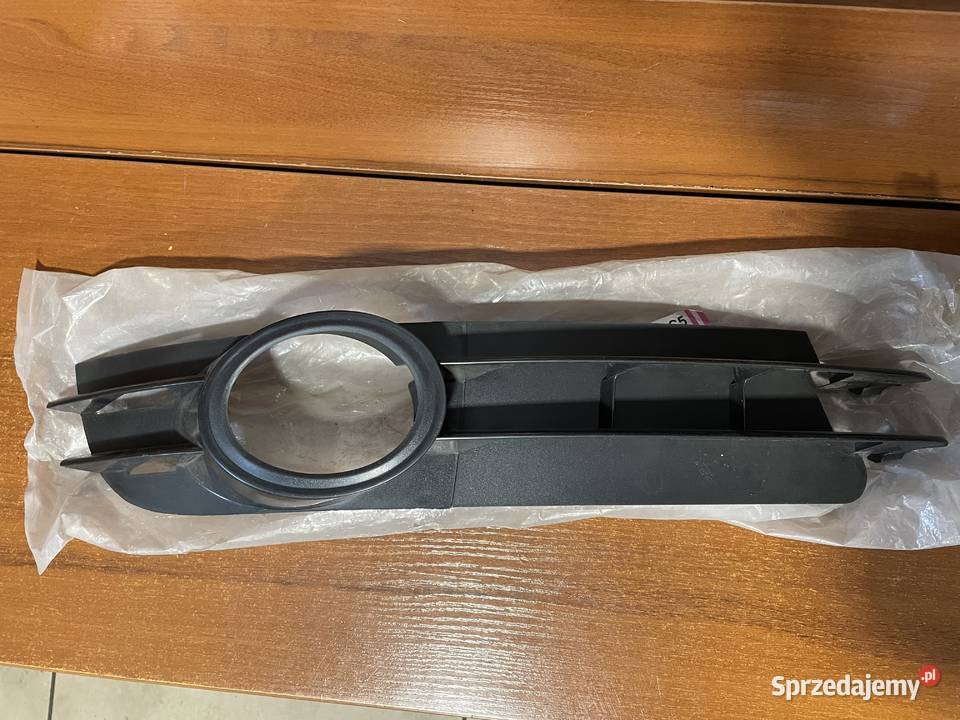 Atrapa zderzaka przedniego P AUDI A6 benzyna