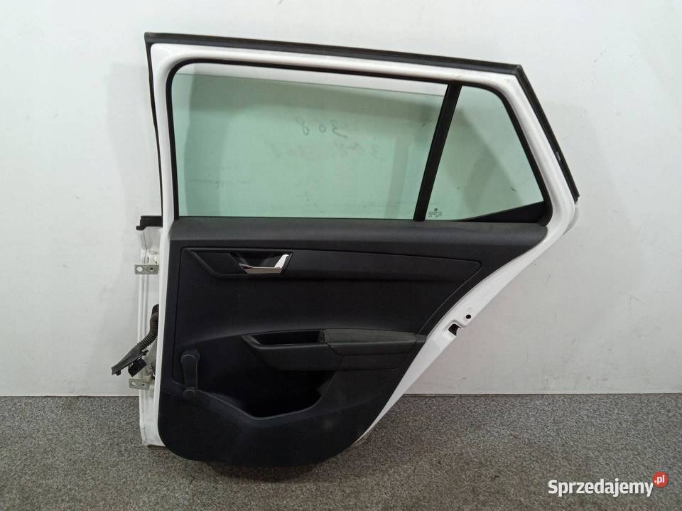 DRZWI PRAWE TYŁ 5D HB LF9E Skoda Fabia III 2014 Drzwi sprzedam