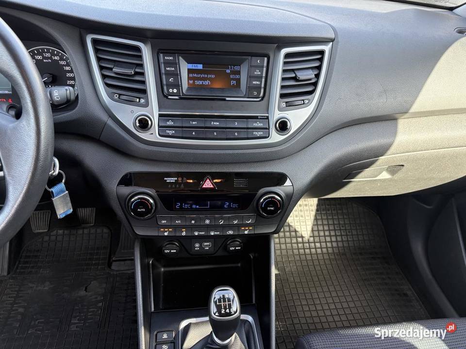 Hyundai TucsonSalon Bezwypadkowy Klimatronik 1600cm3 Libiąż