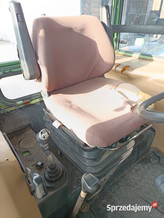 Ciągnik rolniczy Fendt Farmer 305 LSA Fendt Kozenin