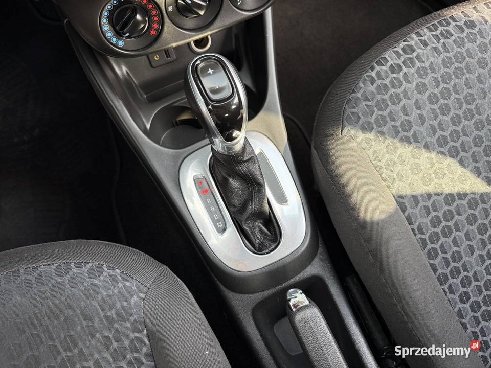 Opel Corsa 14 BENZYNA Klimatyzacja Tempomat Ledy światła przeciwmgielne Konin sprzedam