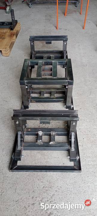 Wózek do rozpoławiania ciągnika Błachów