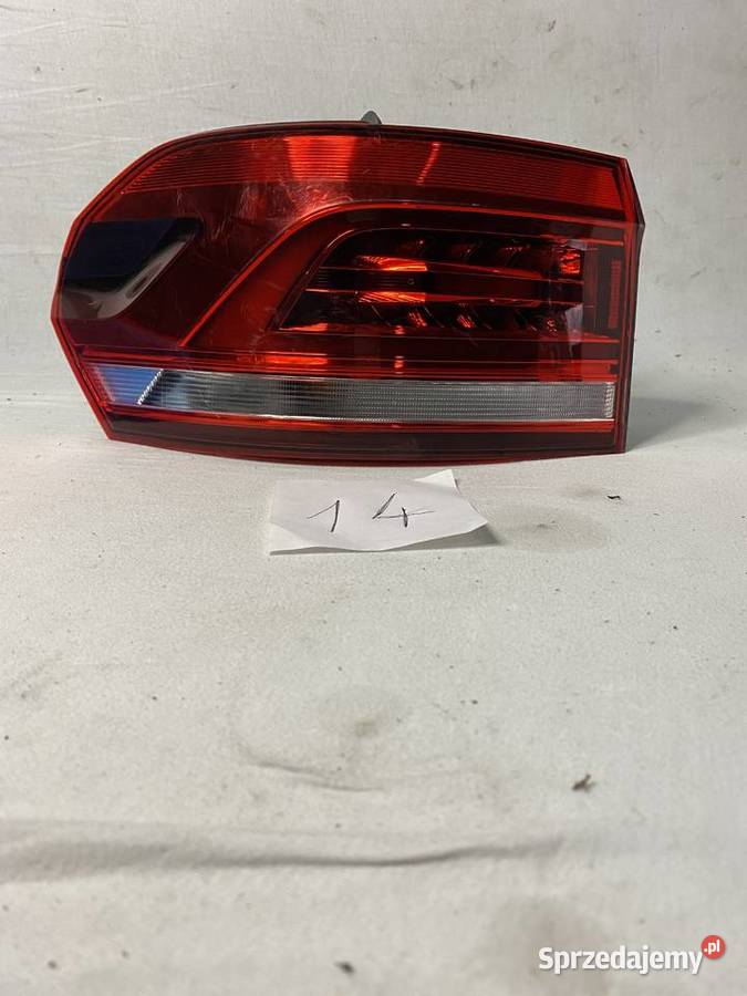 VOLKSWAGEN TOURAN III LAMPA LEWA TYŁ LED Jabłonna sprzedam