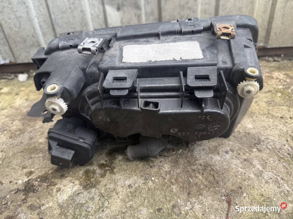 REFLEKTOR LAMPA PRZÓD LEWA AUDI A3 8L 9606 Ostrów Wielkopolski