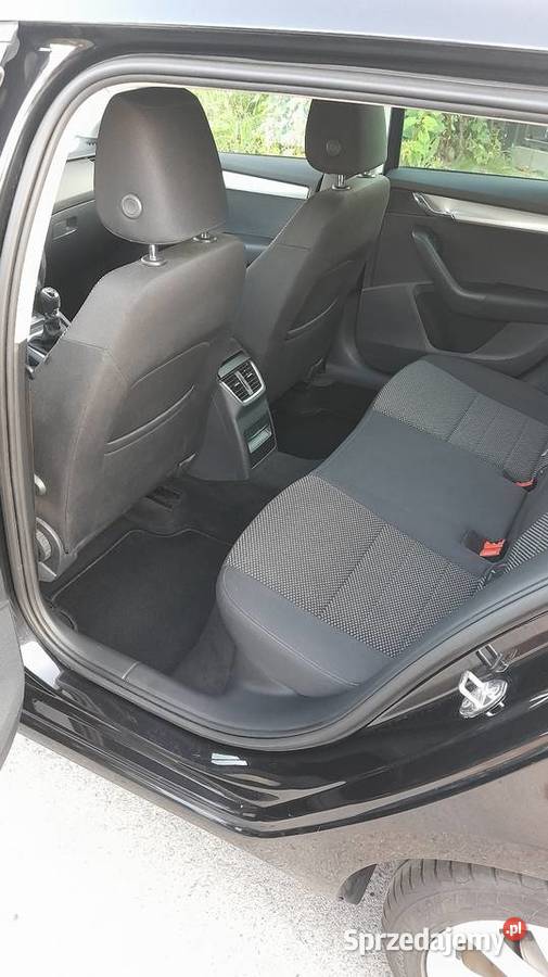 Skoda Octavia 20 TDi 150 2014 igła światła do jazdy dziennej Tomaszów Lubelski