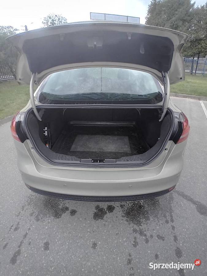 Ford Focus 16 125 2015 82 przebieg Ford Ryki