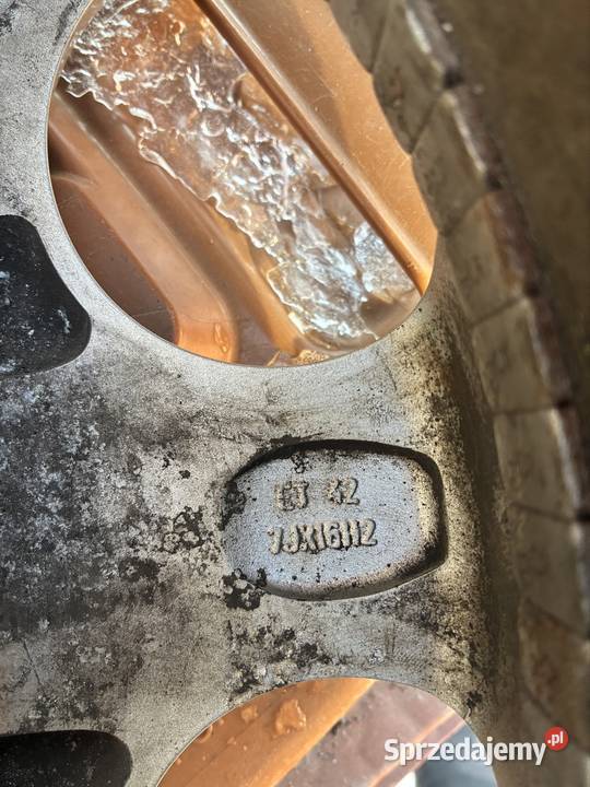 Felga 4 sztuki 16 z dekielkami Oryginał AUDI Świecie sprzedam