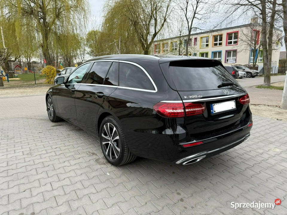 Mercedes E 300 E300de EQPower Hybrid 50 na światła do jazdy dziennej Syców