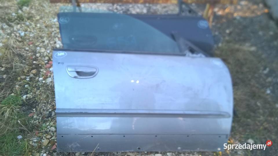SUBARU LEGACY OUTBACK 2004 2005 2007 DRZWI PRAWE Prawe Byków