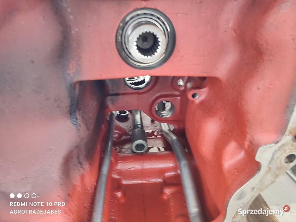 Obudowa skrzyni biegów 222659A4 304328A1 Case MX wielkopolskie Wilkowo