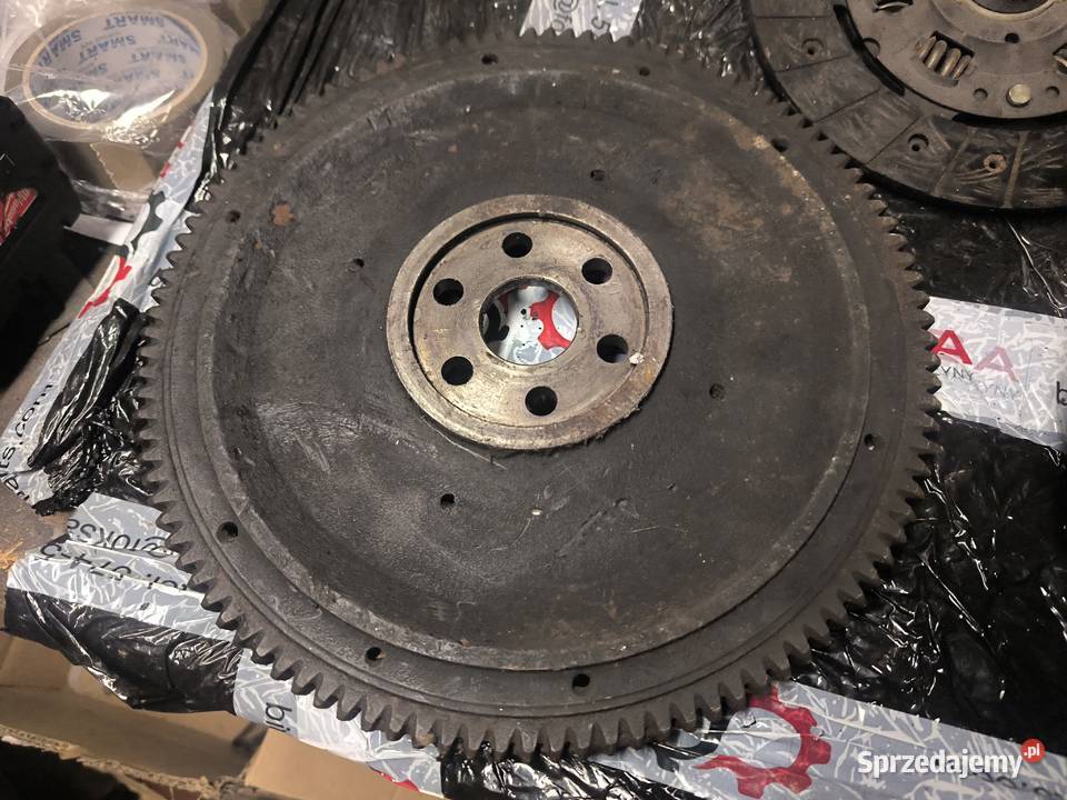 Fiat 125p klasyk 68 kolo zamachowe docisk na Stalowa Wola