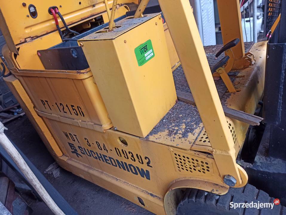 Wózek elektryczny widłowy żółty WDT 38409392 Skierniewice