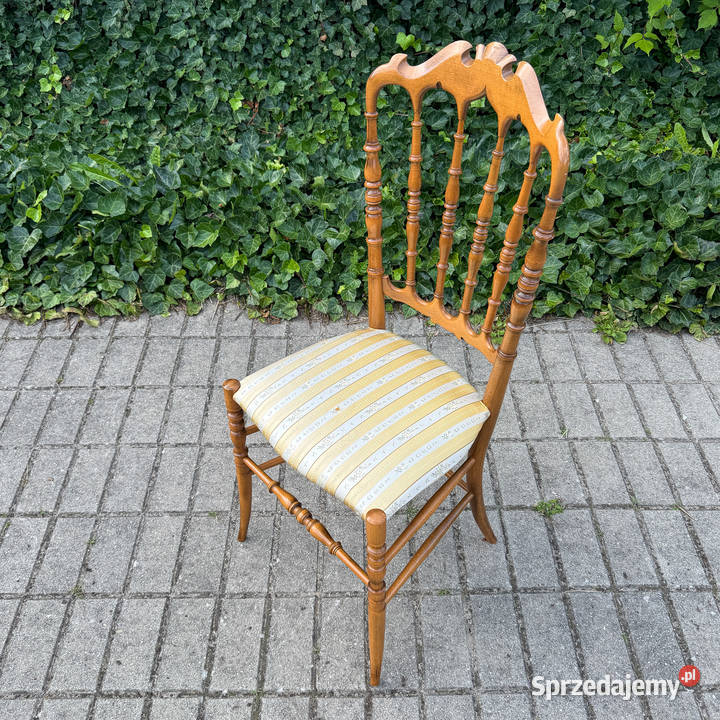 Stylowe Krzesło Ludwik Filip Klasyczna elegancja Dobrzany sprzedam