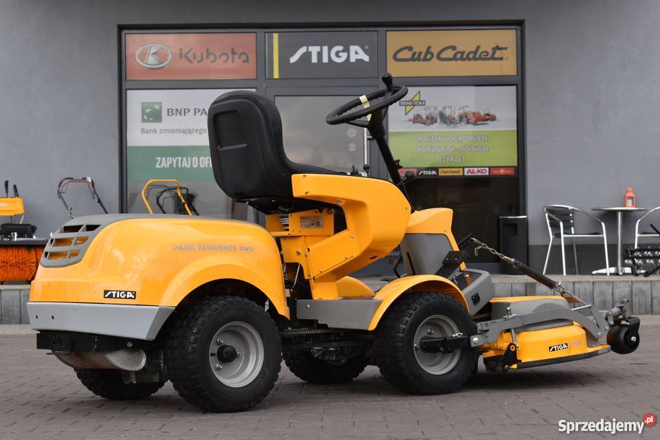 Kosiarka STIGA PARK Residence 4x4 Briggs 16 Kobiele Wielkie