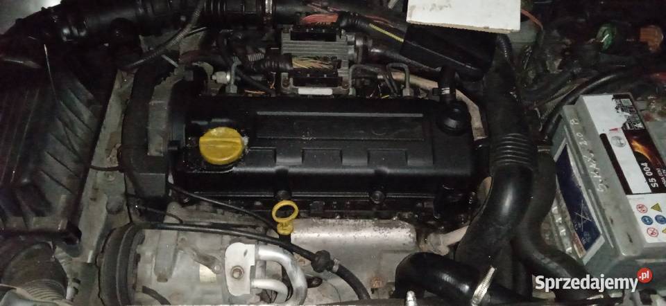 Opel Astra G trzydrzwiowa cała na części osobowe sprzedam