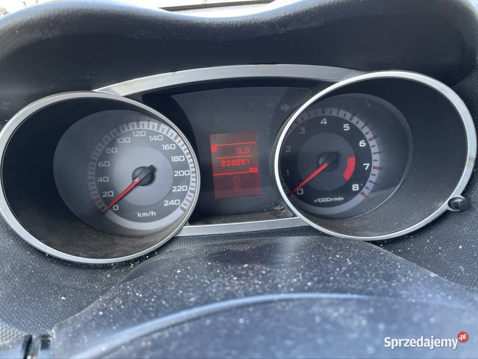 Mitsubishi outlander 24 benzynalpg sprowadzony z elektrycznie ustawiane fotele Szczecin